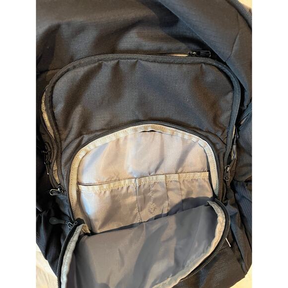 Embark Black Computer Loading Backpack - Picture 2 of 6